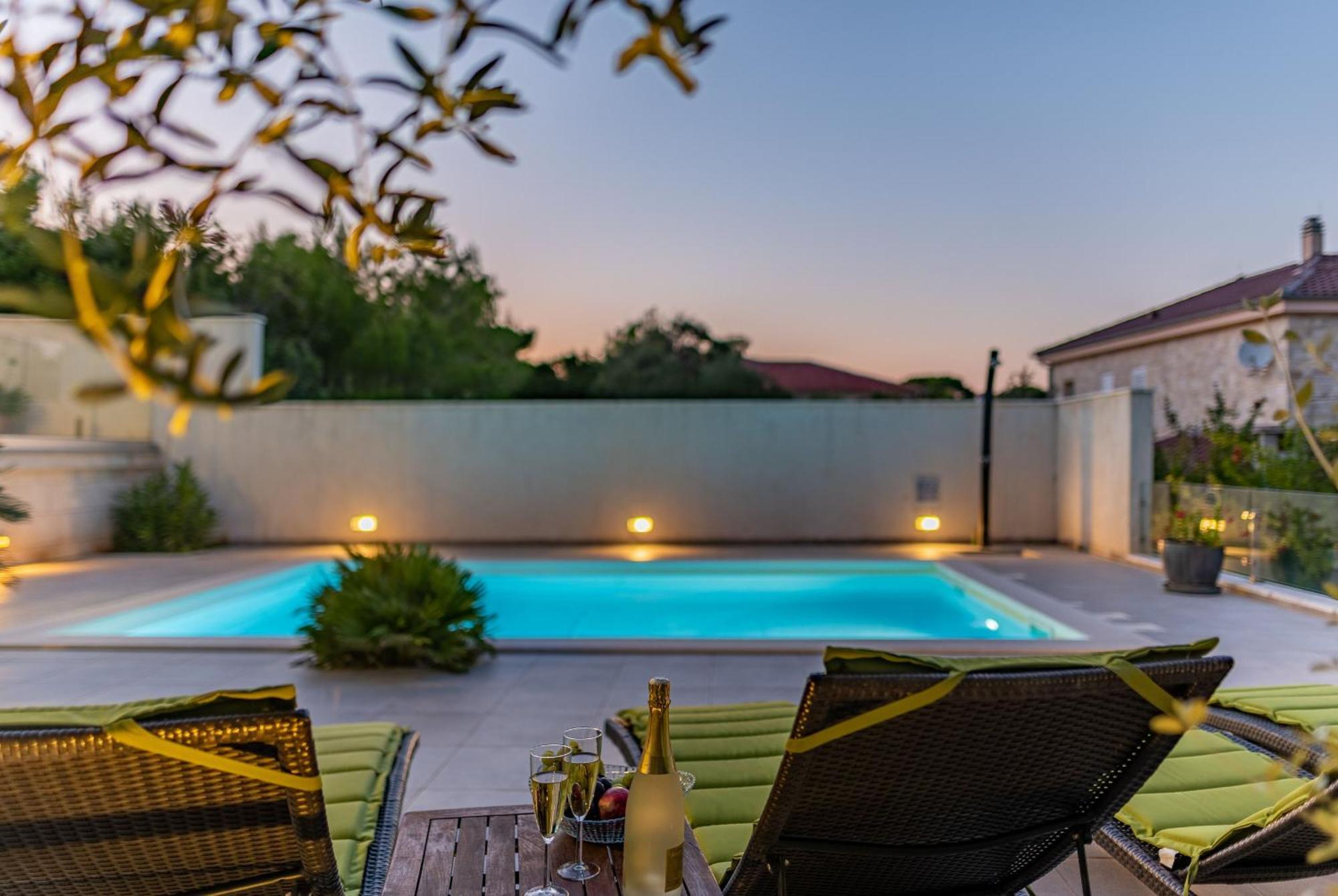Villa Tatijana Zadarvillas تشوكييتزا المظهر الخارجي الصورة